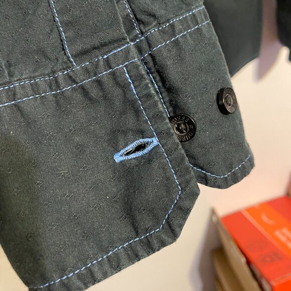 Guess Dress Shirt Embroidered TAGGED M - Picture 5 of 5
